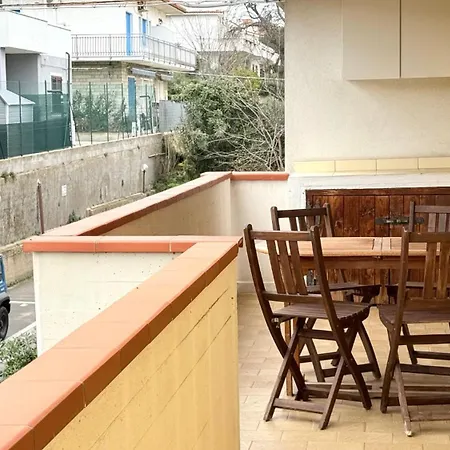 M422 - Marcelli, Trilocale Con Terrazzo A 100m Dal Mare Apartment