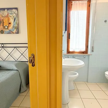 M422 - Marcelli, Trilocale Con Terrazzo A 100m Dal Mare